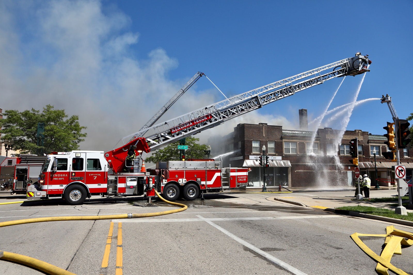 Gallery: Sutphen Rigs Operating At Kenosha (WI) Fire - The Rig ...